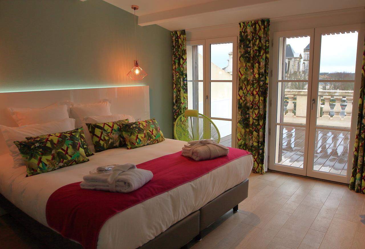 La Villa Dolce Suites & Chambres D'Hotes ลาโรแชล ภายนอก รูปภาพ