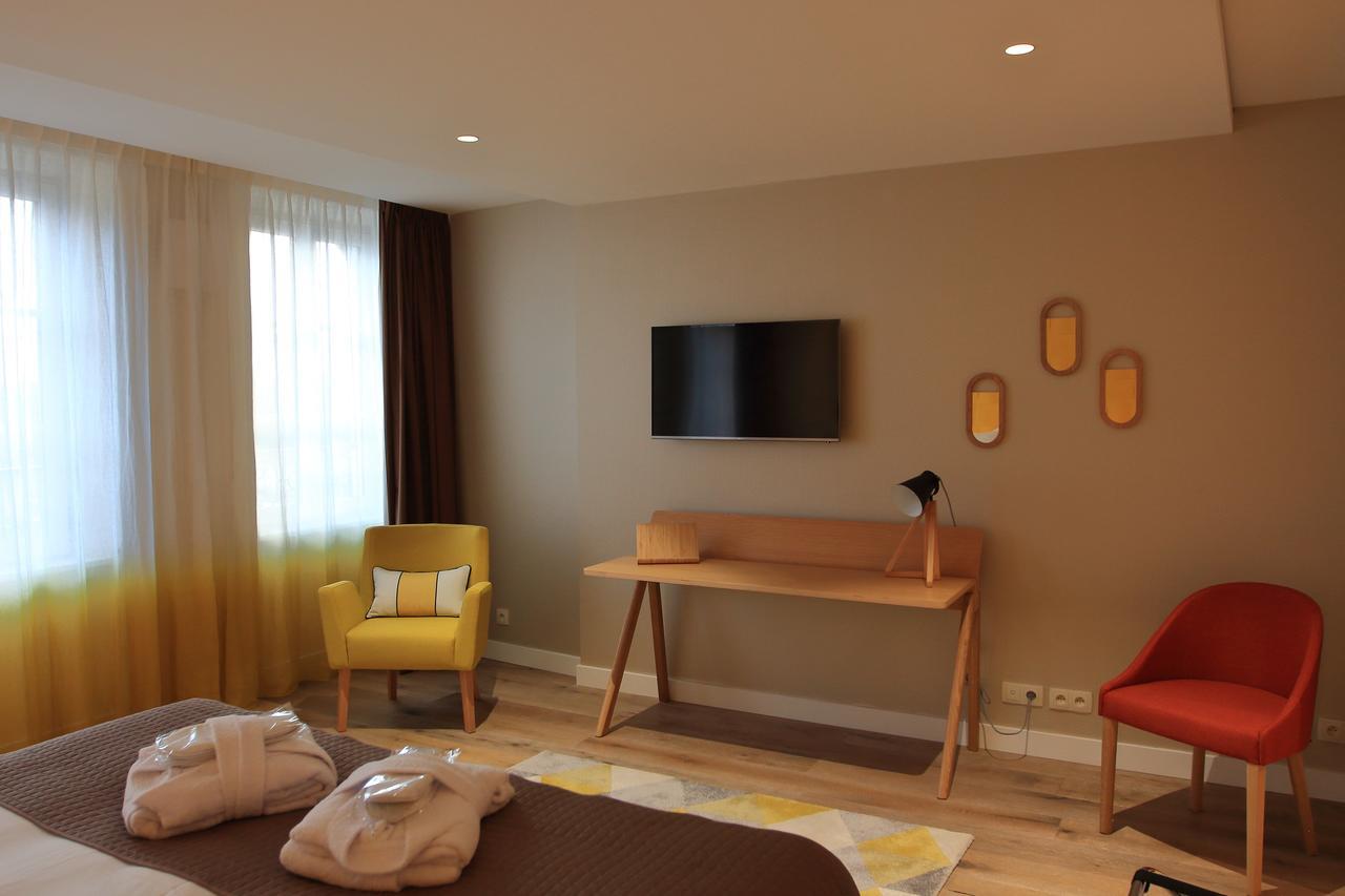 La Villa Dolce Suites & Chambres D'Hotes ลาโรแชล ภายนอก รูปภาพ
